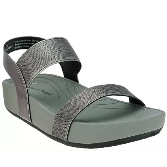 BareTraps Gazelle Multi-Strap Slip Resistant Sandals with Back strap Sz 10M NWT - Picture 1 of 14